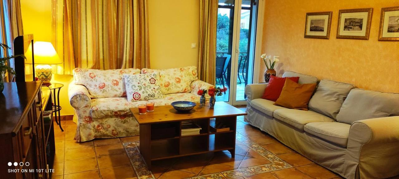 Villa Pigi Méson Yerakaríon Екстериор снимка